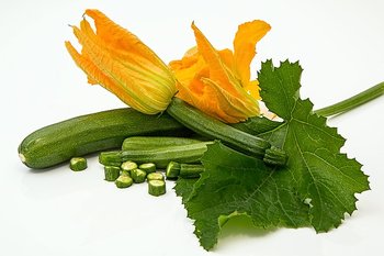 Zucchini süß / sauer